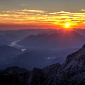 Sonnenaufgang an der Zugspitze